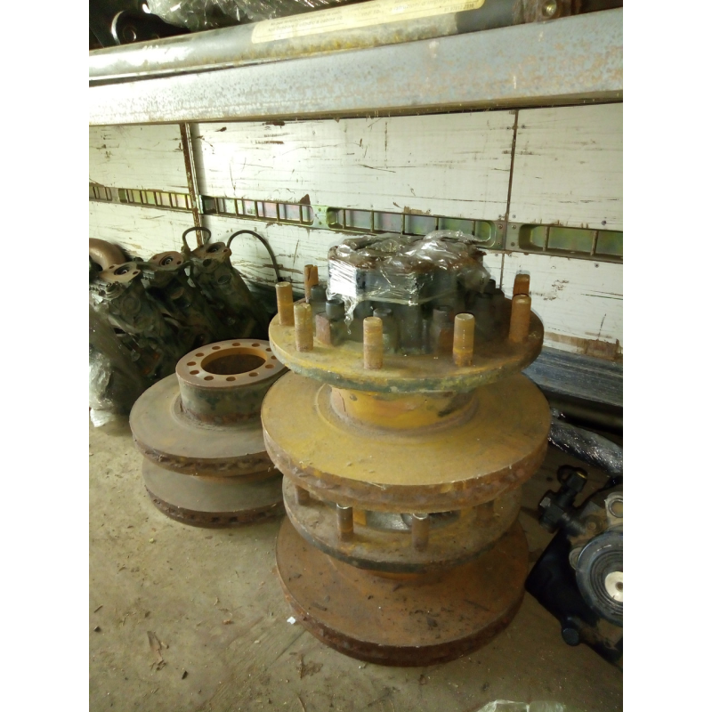 Ступица заднего моста МАН ТГА ТГХ, MAN TGX TGA E5 E6 81357010173 81357010155 Ступица заднего моста МАН ТГА ТГХ, MAN TGX TGA E5 E6 81357010173 81357010155