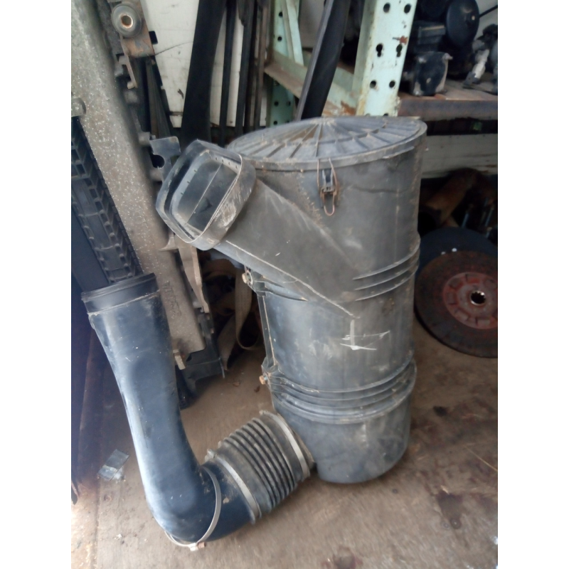 Корпус воздушного фильтра MAN TGX TGA 81.08400-6043 81084006078 Корпус воздушного фильтра MAN TGX TGA 81.08400-6043 81084006078