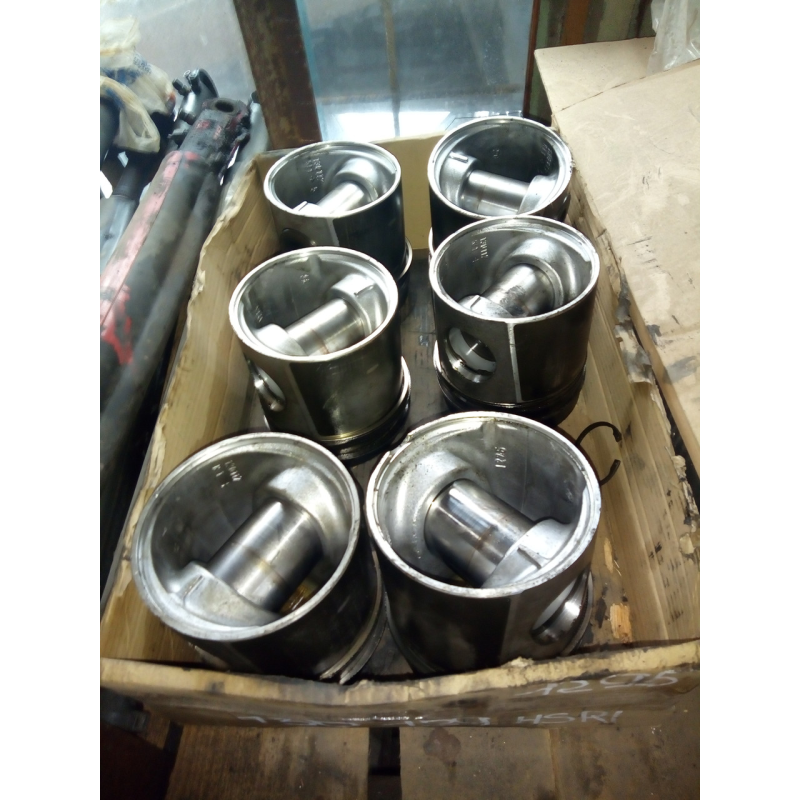 Поршень б\у Daf XF95 130122RI 130122RI+ 130122 Поршень б\у Daf XF95 130122RI 130122RI+ 130122