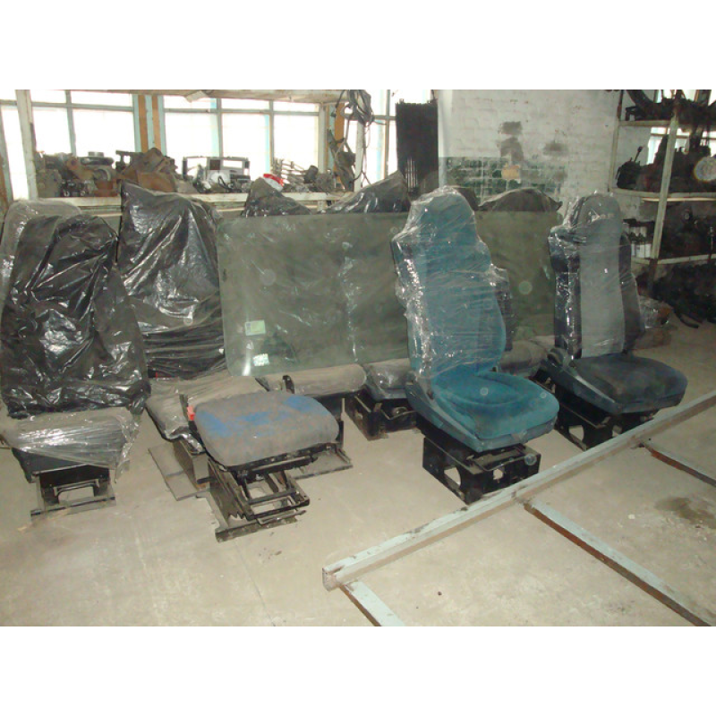 Сидения на DAF XF 95 Сидения на DAF XF 95