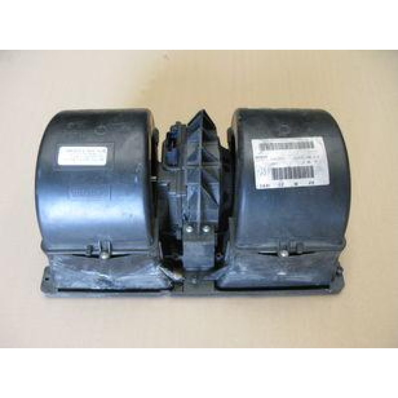 Моторчик печки Scania Моторчик печки Scania