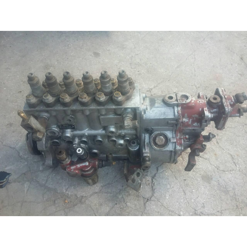 ТНВД Renault Magnum Е2,РЕНО МАГНУМ Е2  топливный насос высокого давления  0402996307