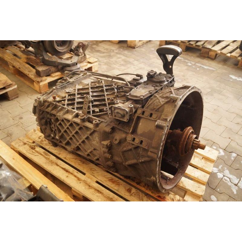 Коробка передач  ZF 16S151 IT