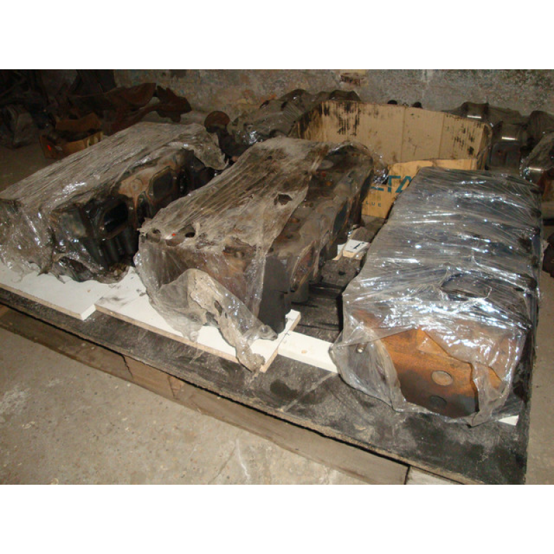 Головки блоку Renault magnum 440-480 ETECH Головки блоку Renault magnum 440-480 ETECH