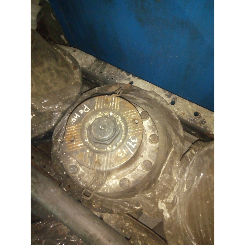 Редуктор Renault Magnum ,РЕНО МАГНУМ 2.85, 37/13 Редуктор Renault Magnum ,РЕНО МАГНУМ 2.85, 37/13