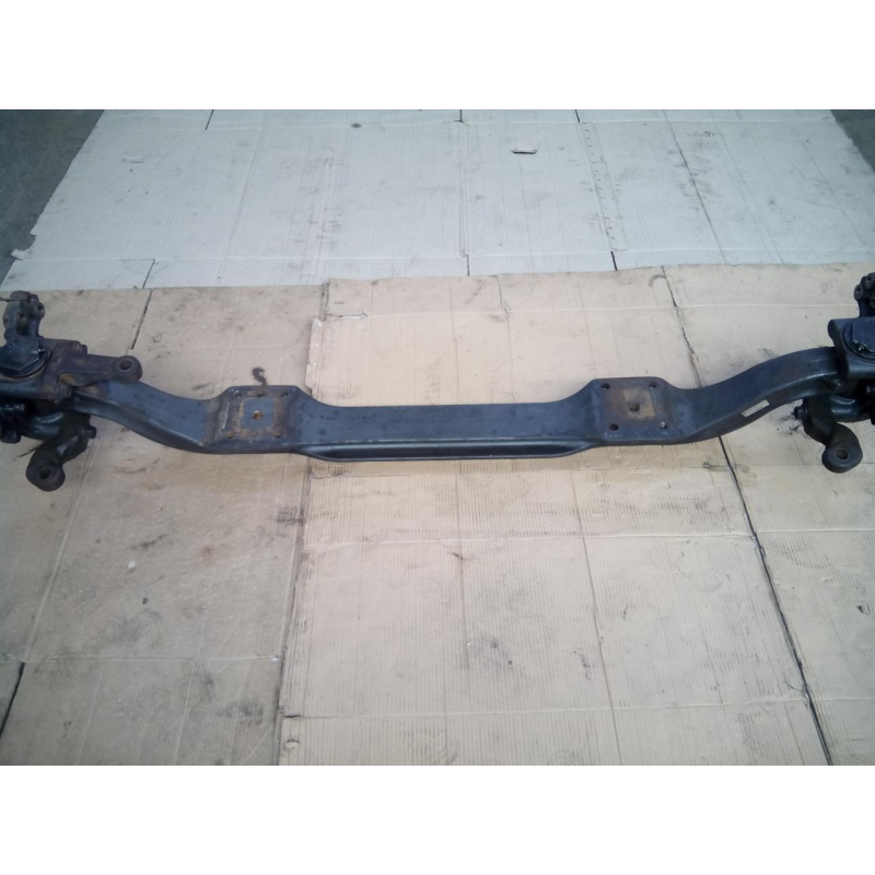 Передний мост балка с цапфами Renault Magnum ,РЕНО МАГНУМ Е3-Е5 1385448 Передний мост балка с цапфами Renault Magnum ,РЕНО МАГНУМ Е3-Е5 1385448