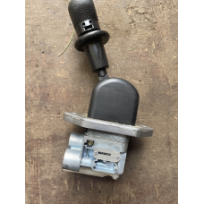 Кран ручника для Man TGA - TGX ,МАН ТГА ТГХ   9617231180 б\у