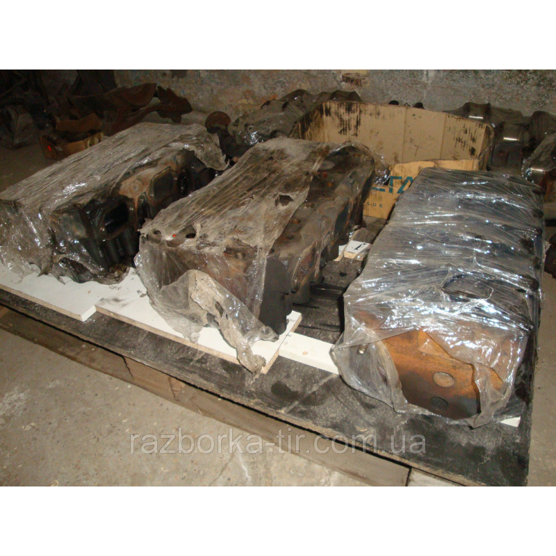 Головки блоку Renault magnum 430 MACK