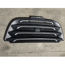 Решітка радіатора DAF E6-106,ДАФ ХФ106 Е6  б/в в оригіналі 1886591