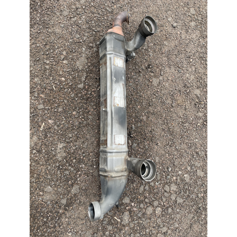 DAF E6 XF 106 ,ДАФ ХФ106 Е6 МХ13 Рециркулятор вихлопних газів (ТЕПЛООБМІННИК) б/в 1922163 DAF E6 XF 106 ,ДАФ ХФ106 Е6 МХ13 Рециркулятор вихлопних газів (ТЕПЛООБМІННИК) б/в 1922163