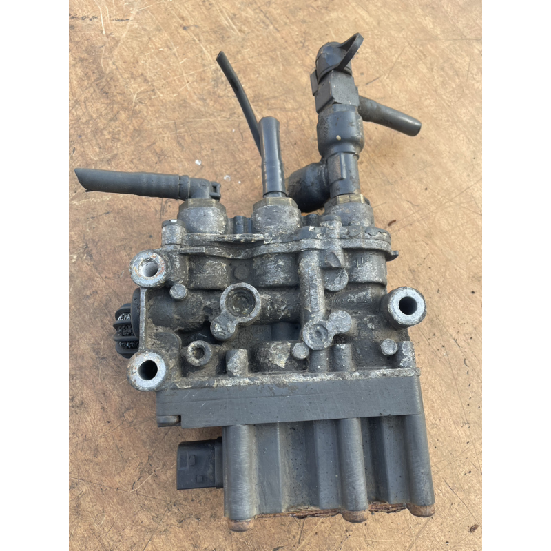 Mercedes Benz Actros MP4,МЕРСЕДЕС АКТРОС МП4 Е5 клапан регулировки уровня подушек б/у А0013270725\002 Mercedes Benz Actros MP4,МЕРСЕДЕС АКТРОС МП4 Е5 клапан регулировки уровня подушек б/у А0013270725\002