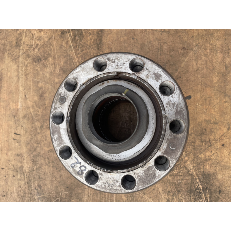 Mercedes Benz Actros MP4, МЕРСЕДЕС АКТРОС МП4 ступица передняя б/в 9423341501,9423340201,9423340701 Mercedes Benz Actros MP4, МЕРСЕДЕС АКТРОС МП4 ступица передняя б/в 9423341501,9423340201,9423340701