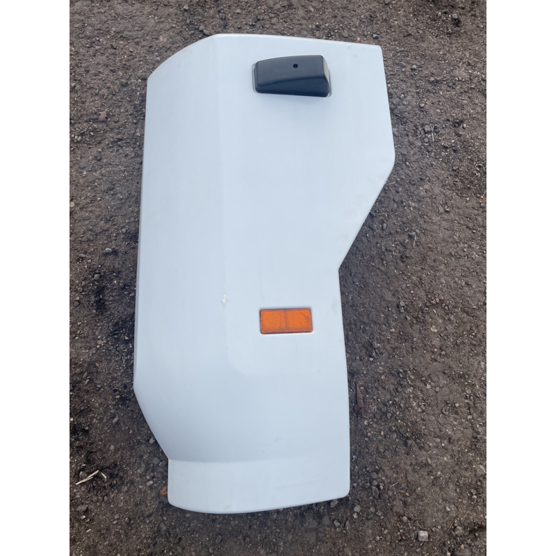 Renault DXI E5 крыло угол кабины левое б\у 5010574311