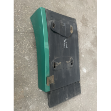 Mercedes Benz Actros MP4 E5,МЕРСЕДЕС МП4 АКТРОС Е5  брызговик задний переднего моста (левый )