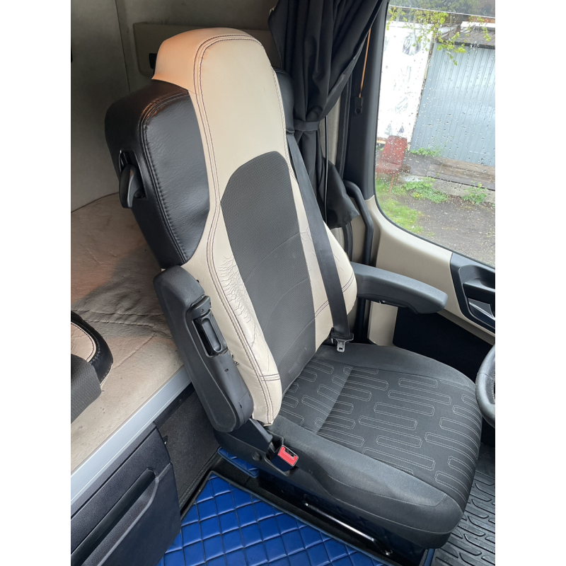 Mercedes Benz Actros MP4 E5,МЕРСЕДЕС АКТРОС МП4 Е5 Сиденье водителя (пилот ) б/у Mercedes Benz Actros MP4 E5,МЕРСЕДЕС АКТРОС МП4 Е5 Сиденье водителя (пилот ) б/у