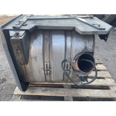 Renault Magnum DXI E5 глушитель c катализатором б/у  7420894957  7420579350 7420579353