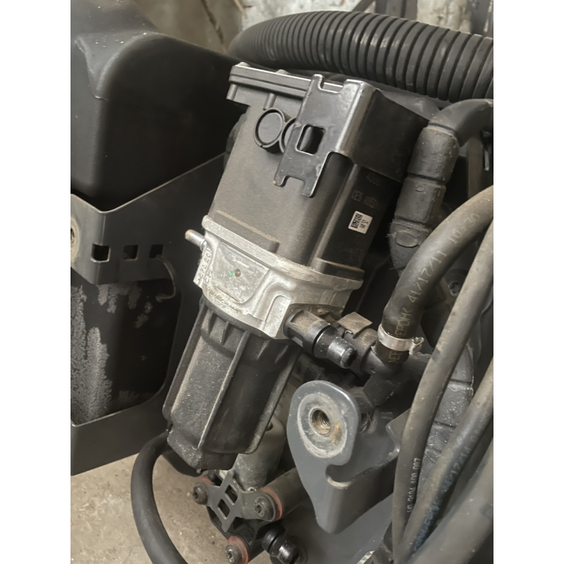 DAF E6 XF106,ДАФ ХФ106 Е6 MX11 MX13 насос адблю б\у 13860287766 DAF E6 XF106,ДАФ ХФ106 Е6 MX11 MX13 насос адблю б\у 13860287766