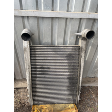 Renault Magnum E5 DXI ,РЕНО МАГНУМ ДХИ Е5  интеркуллер б/у 7420833583