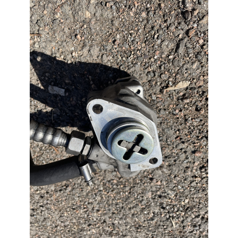 Man TGX E6,МАН ТГХ Е5 Е6  насос ГУРА б/в 7685955325