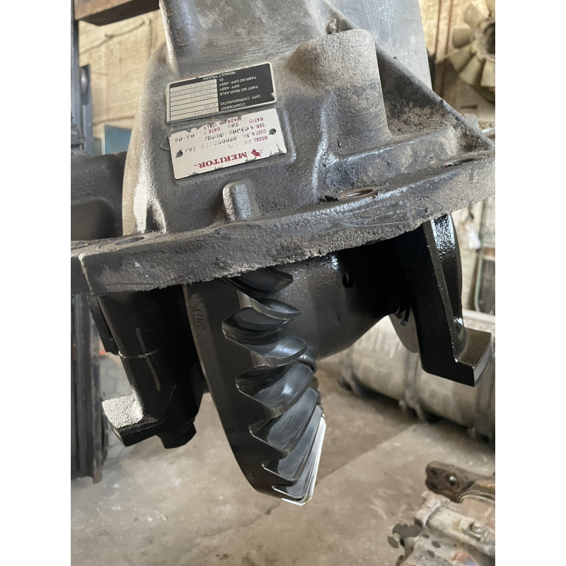 Renault Magnum E5 DXI,РЕНО МАГНУМ Е5 ДХИ редуктор заднього моста б/в 320002123 \2,64\ Renault Magnum E5 DXI,РЕНО МАГНУМ Е5 ДХИ редуктор заднього моста б/в 320002123 \2,64\