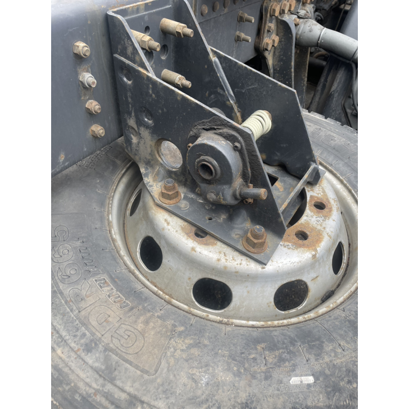 Scania R,L,G кронштейн запасного колеса б/у 2080681,2080680,1752683 Scania R,L,G кронштейн запасного колеса б/у 2080681,2080680,1752683