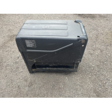 Man TGA TGX TGS  МАН ТГА ТГХ ТГС euro 6 18.440 26.440 ящик АКБ б/у   81418605413