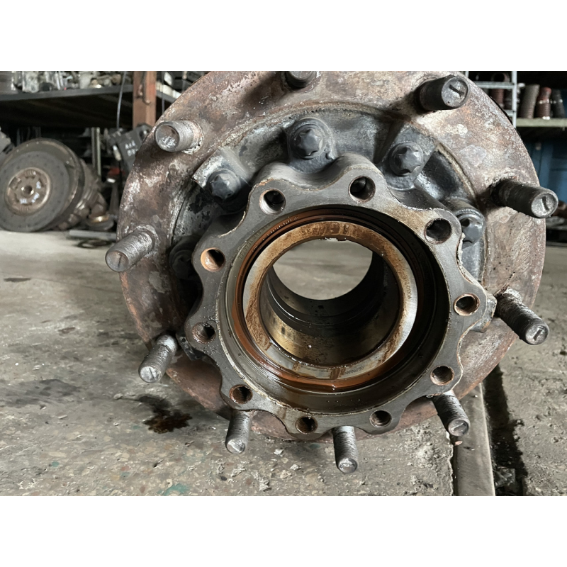 МАН ТГА ТГХ Е5,Е6 MAN TGX TGA E5 E6 ступица заднего моста б/у 81357010173,81357010155 МАН ТГА ТГХ Е5,Е6 MAN TGX TGA E5 E6 ступица заднего моста б/у 81357010173,81357010155