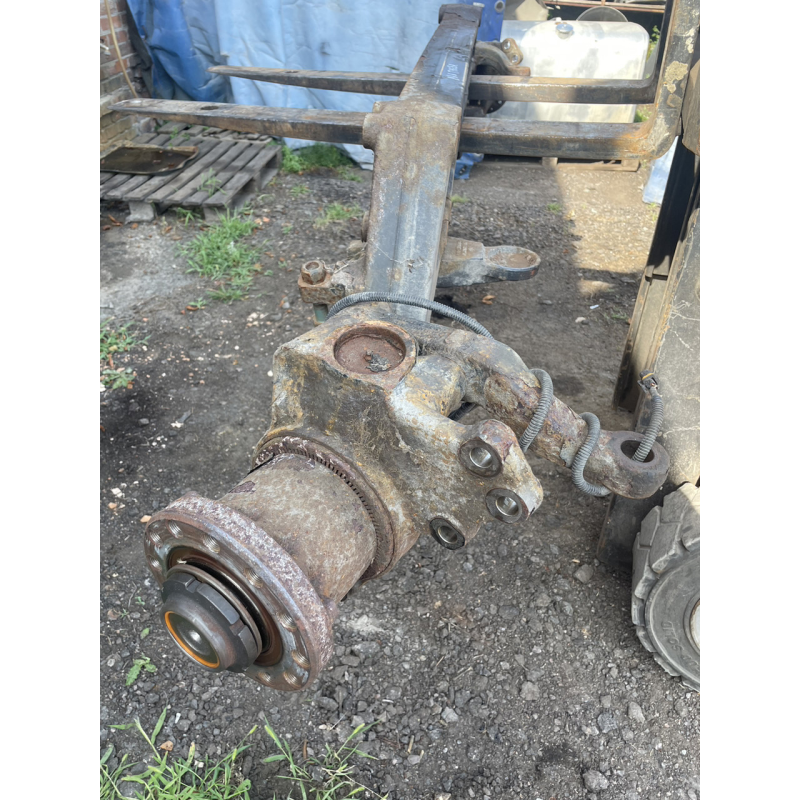 Man TGX E6 ,МАН ТГХ Е5 Е6 ступица передняя б/у Man TGX E6 ,МАН ТГХ Е5 Е6 ступица передняя б/у