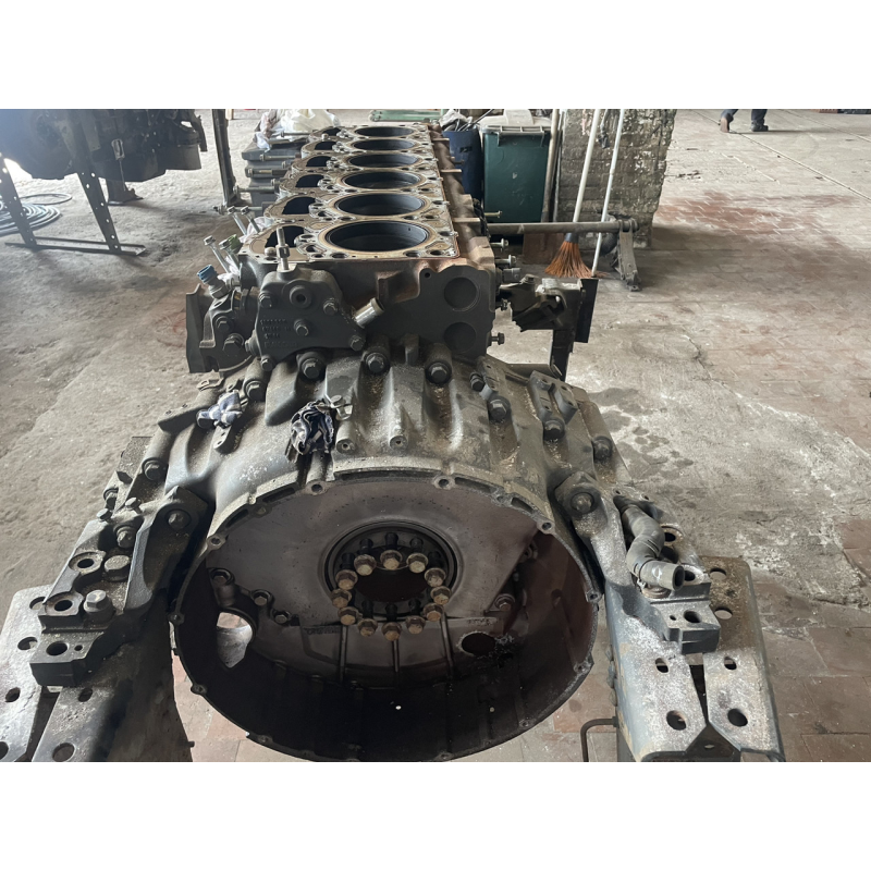 DAF XF 106 E6 ,ДАФ ХФ106 Е6 МХ 13 блок двигателя (пенек) б/у DAF XF 106 E6 ,ДАФ ХФ106 Е6 МХ 13 блок двигателя (пенек) б/у