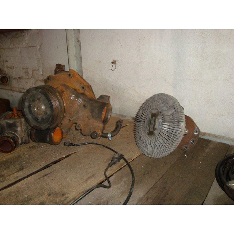 Помпы на DAF XF 95 Помпы на DAF XF 95